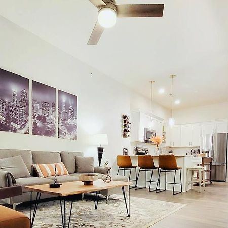 New Stylish Getaway- 5 Mil To Uptown/3 Smart Tvs! Διαμέρισμα Σάρλοτ Εξωτερικό φωτογραφία