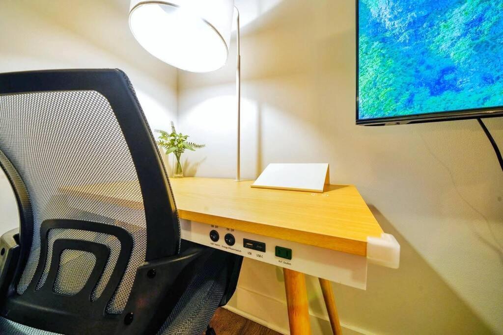 New Stylish Getaway- 5 Mil To Uptown/3 Smart Tvs! Διαμέρισμα Σάρλοτ Εξωτερικό φωτογραφία